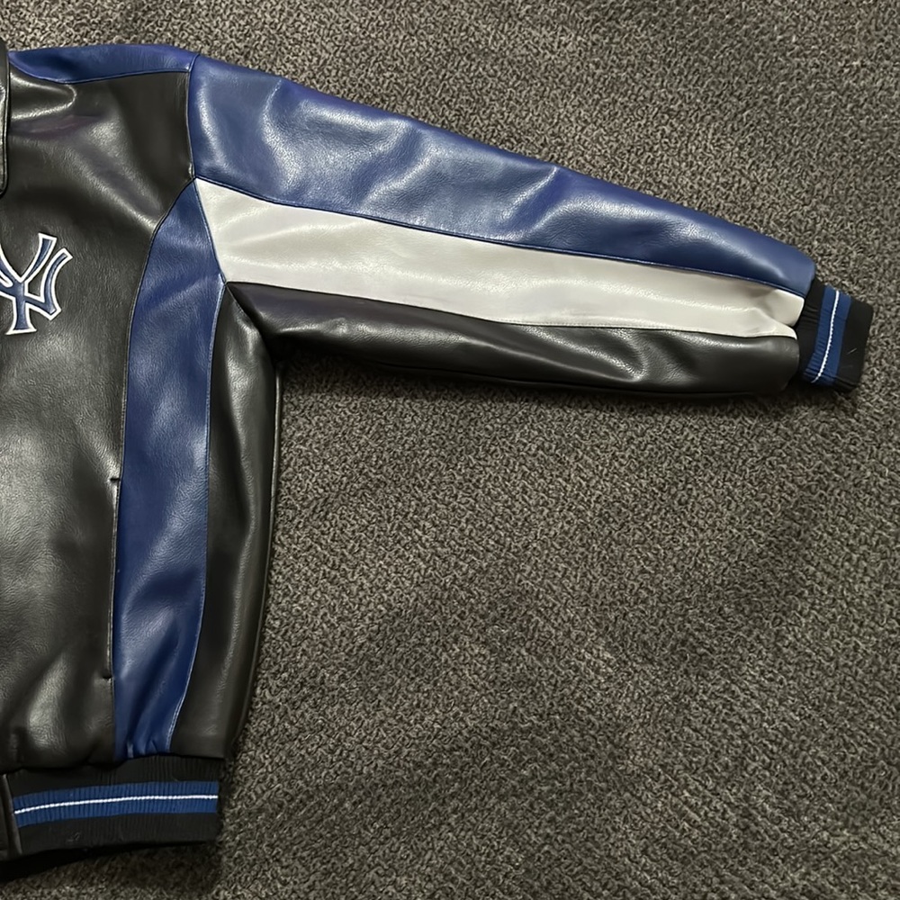 MLB New York Yankees Leather Varsity Jacket Men’s Black Blue Bomber NY Logo - Picture 14 of 16